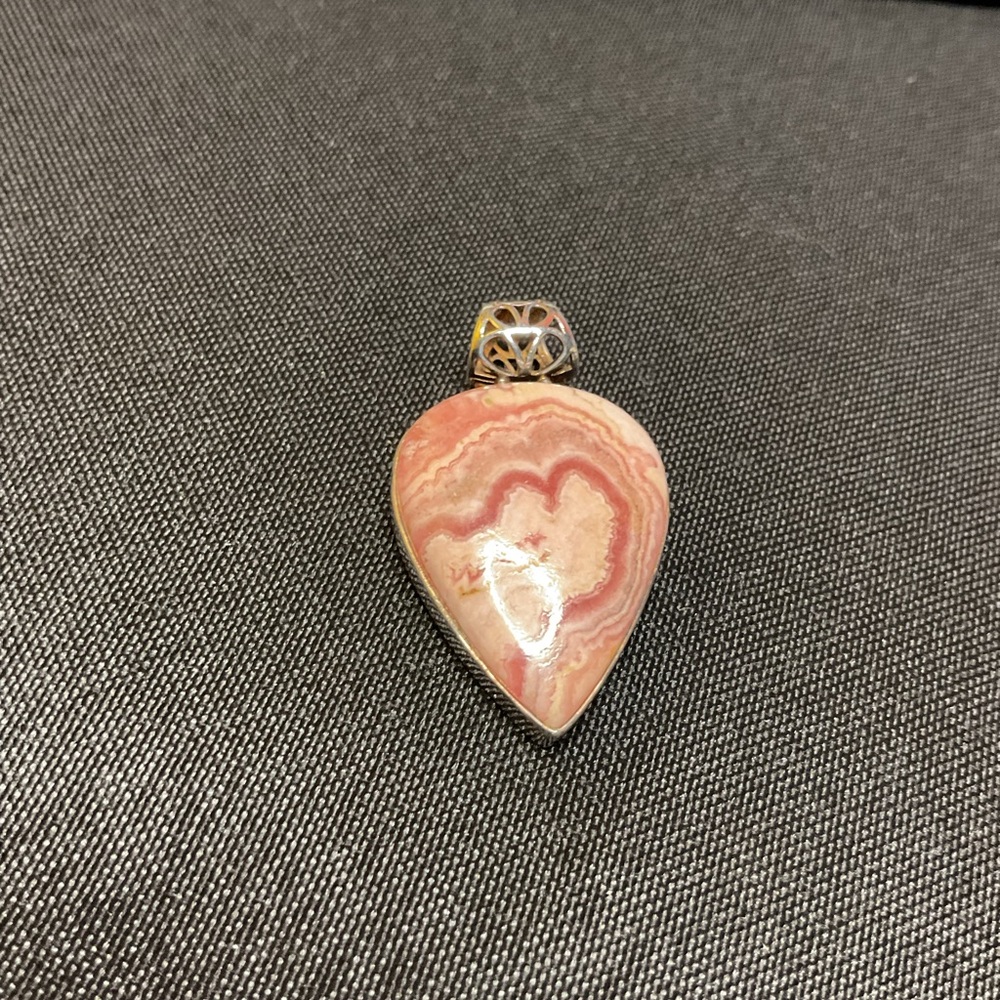 Elegant Pink Stone sterling silver Pendant